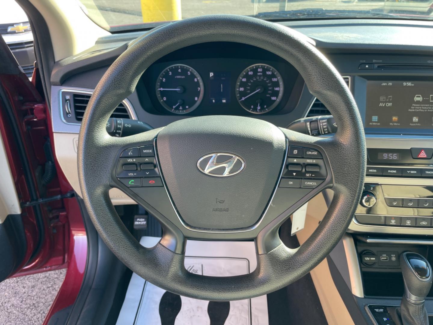 2016 Maroon Hyundai Sonata (5NPE24AF6GH) with an 4-Cyl, 2.4 Liter engine, Auto, 6-Spd w/Shiftronic and Drive Mode Select transmission, located at 8008 Warden Rd, Sherwood, AR, 72120, (501) 801-6100, 34.830078, -92.186684 - Photo#14